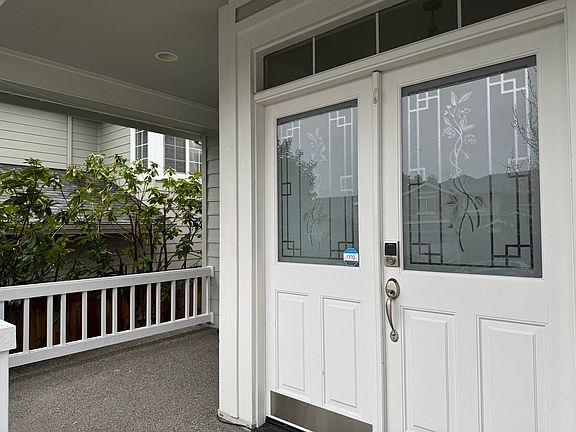 2nd image of 13211 NE 92nd Way