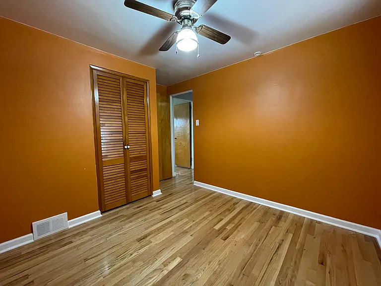 310 Millport Rd — Photo 13