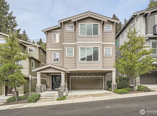 10502 SE 10th Ct #9, Bellevue, WA