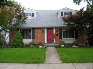 39773 Peters Dr, Canton, MI 48187