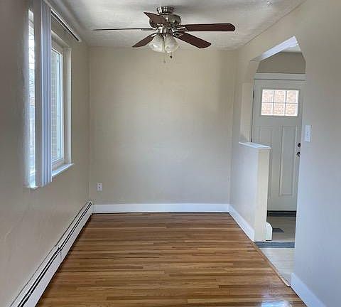 4th image of 4818 E 8th Ave