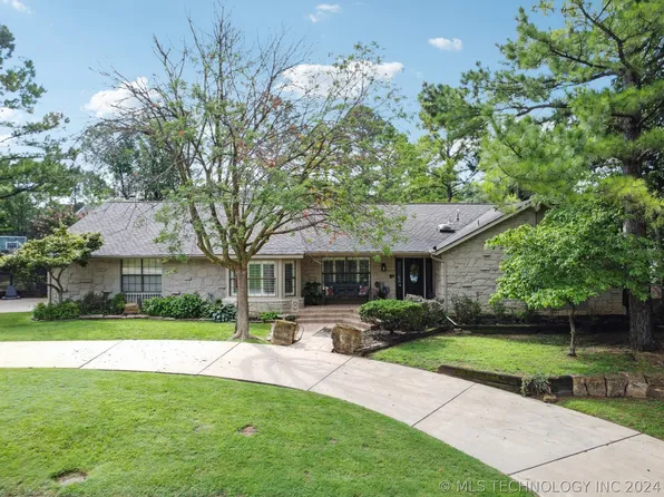 8917 S Sandusky Ave, Tulsa, OK 74137