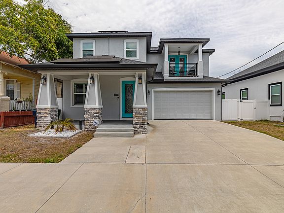 2nd image of 2135 W Beach St