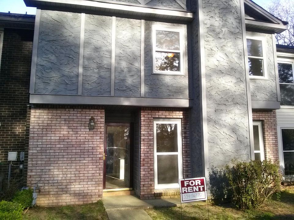 Quiet East Montgomery next to Frazier Church