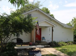 427 Burnett Station Rd, Seymour, TN 37865