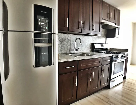 Rented by Bohemia Realty Group | media 7