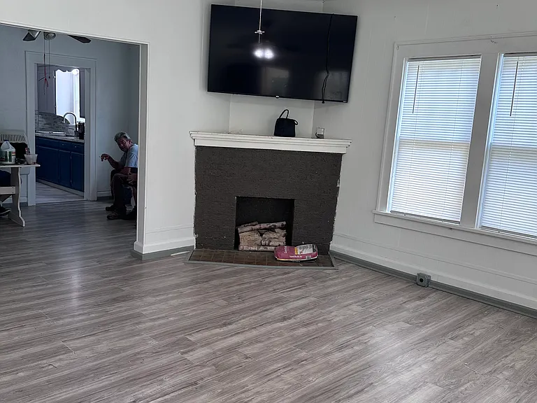 904 S Cherry St — Photo 12