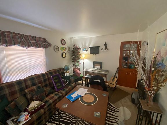4th image of 1210 W Hope Ave