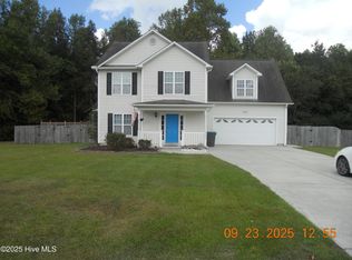 105 Spring Leaf Ln, Jacksonville, NC 28540