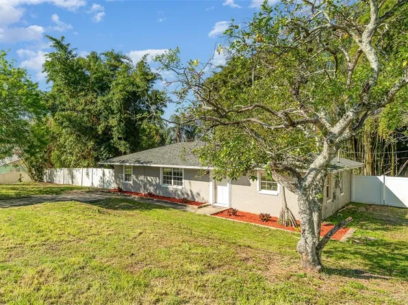 420 1st St, Ocoee, FL 34761