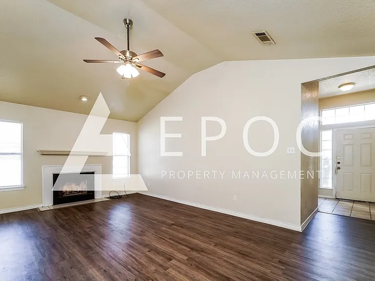 2507 Lain Dr — Photo 11