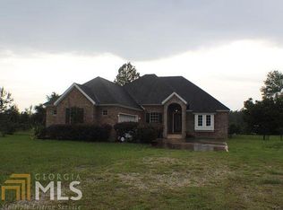 1416 Spring Lake Dr, Folkston, GA 31537