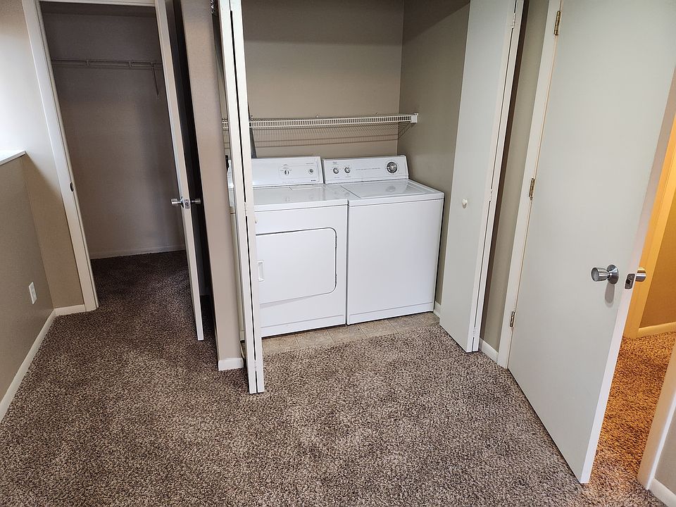 1st image of 101 W Brunswick Dr APT 21