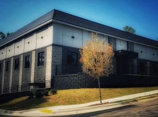 4550 Preslyn Dr, Raleigh, NC 27616