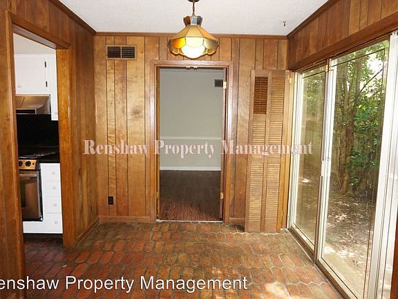4th image of 2420 Hanover Dr