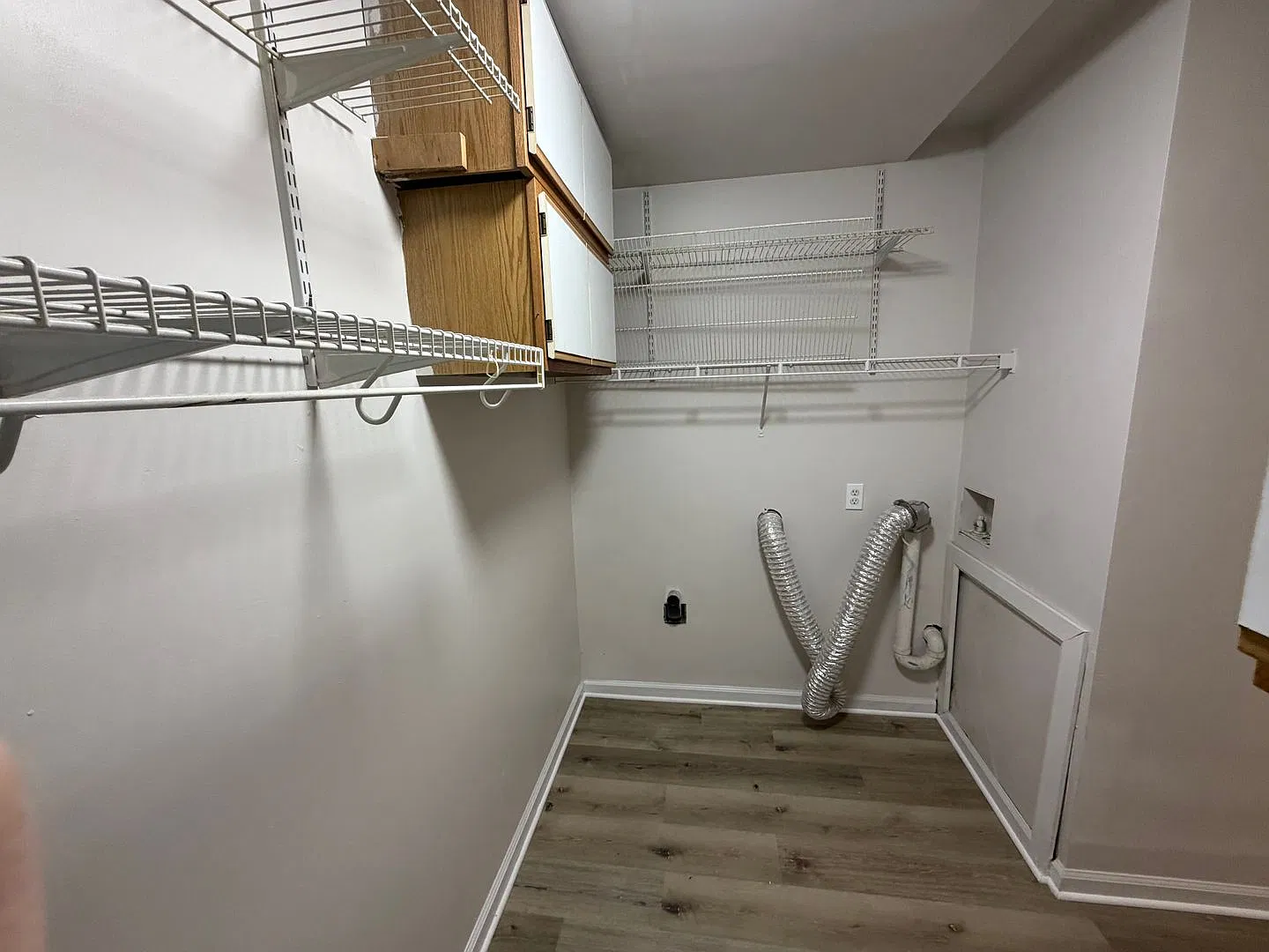 549 E Vine St. — Photo 3