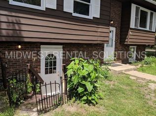 227 Madison Ave, New Chicago, IN 46342