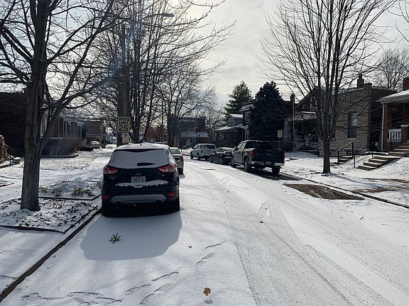 4th image of 4737 Milentz Ave