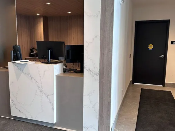 56 Lakeside Ter, Barrie, ON