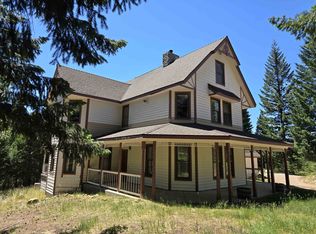 2708 Grey Fox Dr, Weed, CA 96094