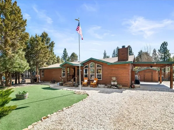 828 Norwood Ln, Big Bear City, CA 92314
