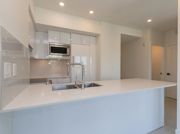 2 bedroom rental in Vancouver — photo 6
