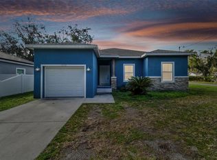 1313 E Young St, Plant City, FL 33563