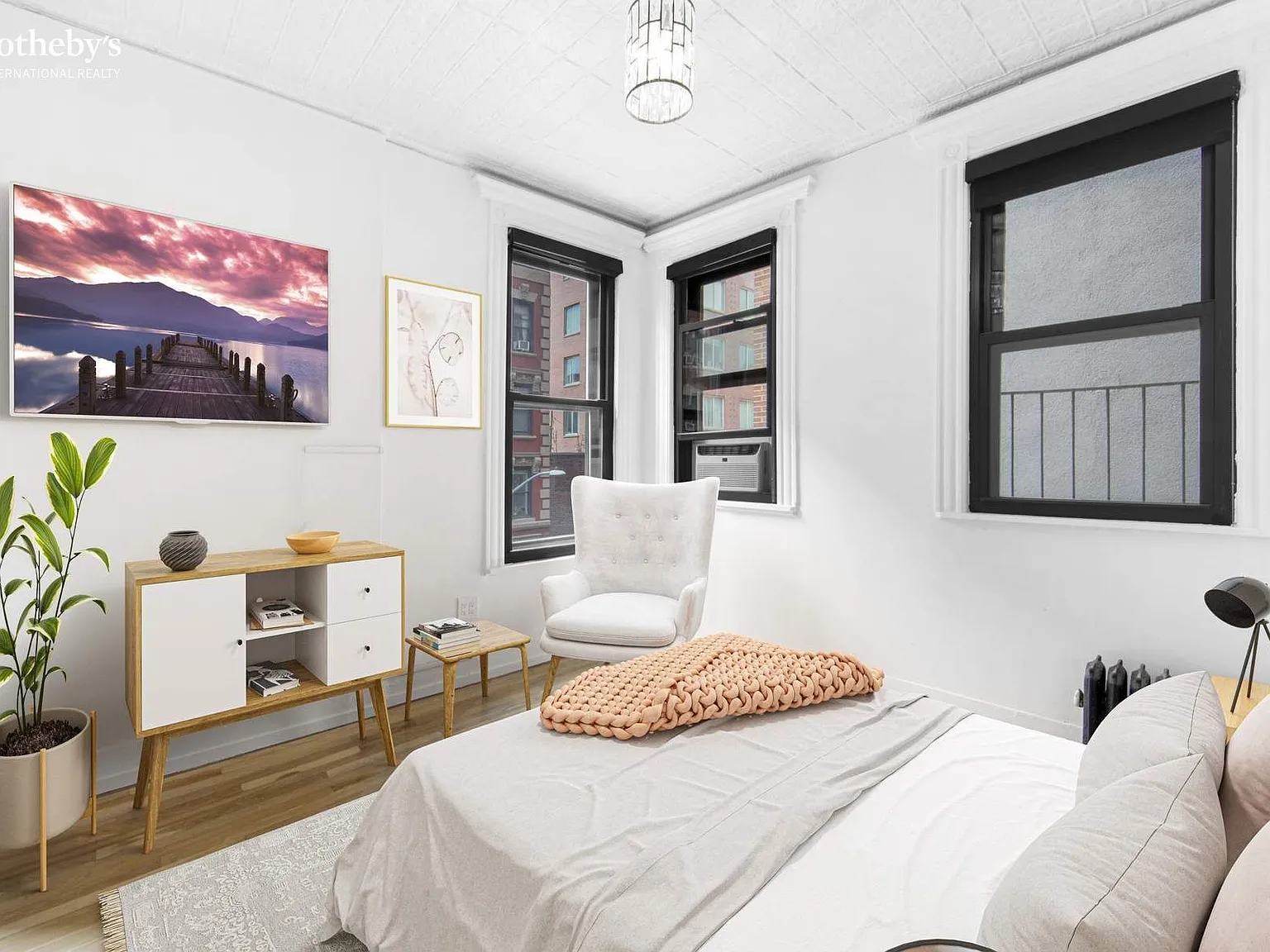 214 Mulberry Street — Photo 2