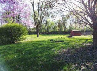 2226 Country Club Rd, Indianapolis, IN 46234