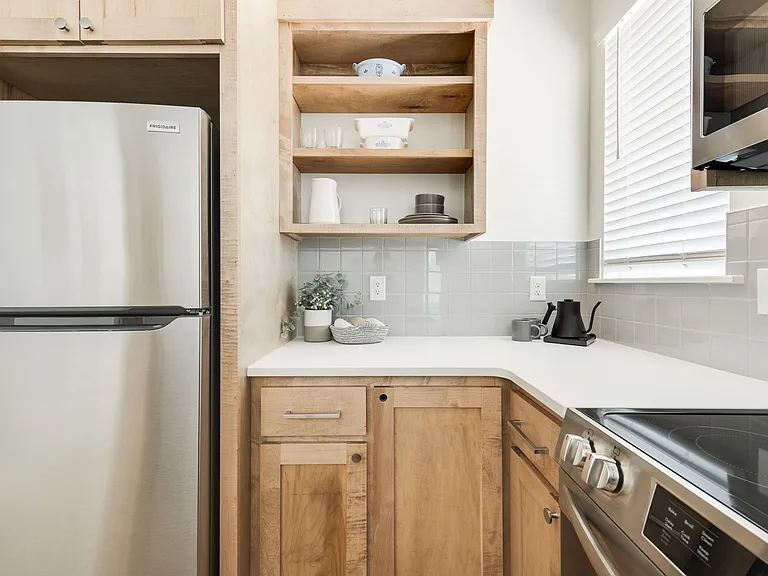 B12 Apartments — Photo 34