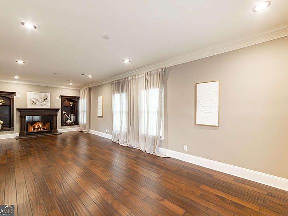5th image of 11840 Aspen Forest Dr