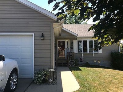 512 E Jefferson St, Knoxville, IA, 50138