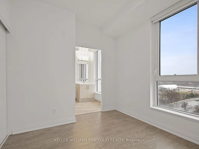 286 Main St #914 — Photo 17