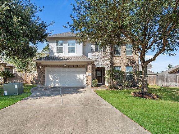 3rd image of 8406 Oak Villa Ct