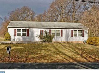 1134 Lexington Dr, Deptford, NJ 08096