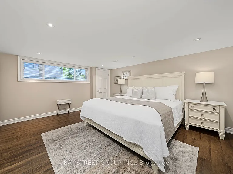 317 Wedgewood Dr — Photo 23