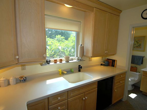 kitchen window over sink