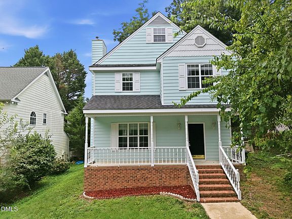 2nd image of 3805 Hollycrest Ct