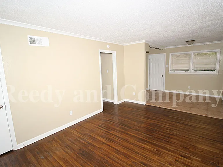 3830 Denver St — Photo 2