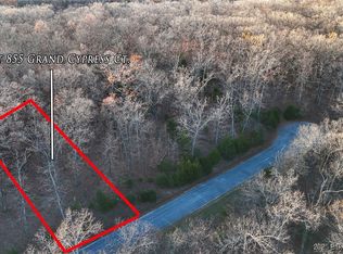 855 Grand Cypress Ct, Sunrise Beach, MO 65079