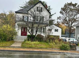 45 Elm St, Templeton, MA 01468