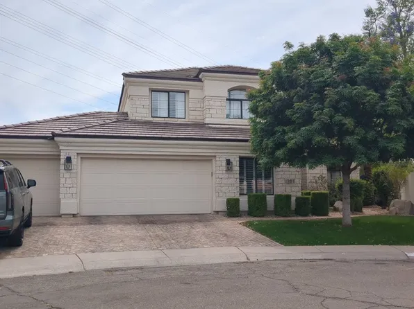 1207 N Crystal Shrs, Gilbert, AZ 85234