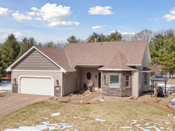 8531 N Fawn Lake Rd NE, Stacy, MN 55079