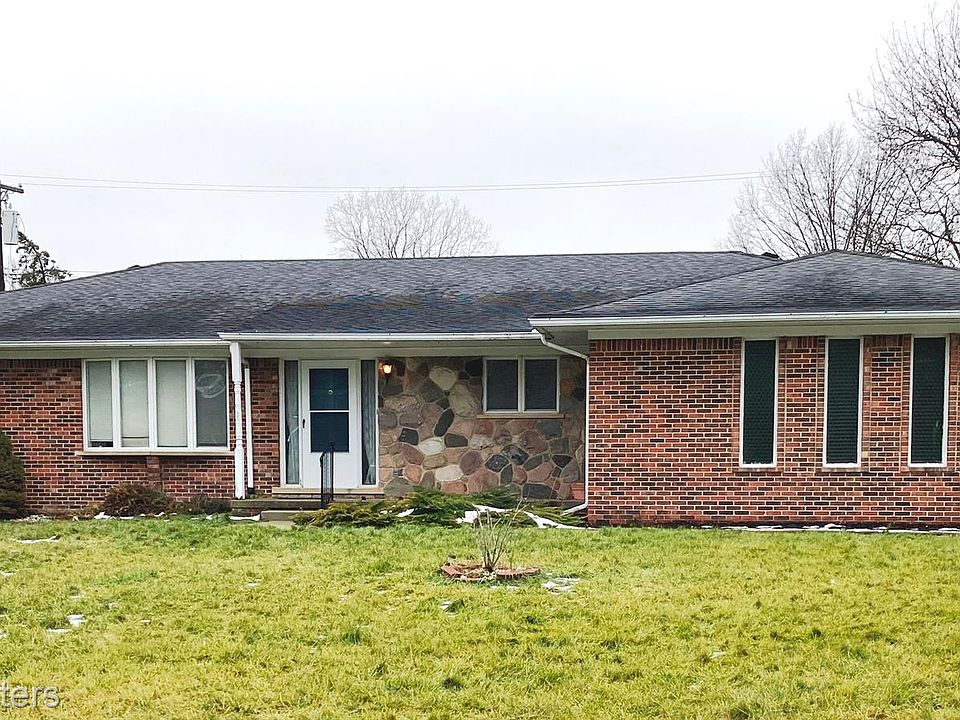 1st image of 24479 Creekside Dr