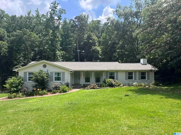 2284 Pine Crest Dr, Vestavia Hills, AL 35216