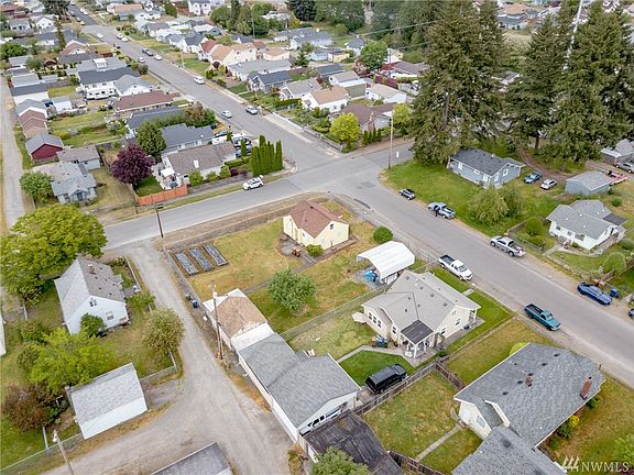 5th image of 7202 S Alder St