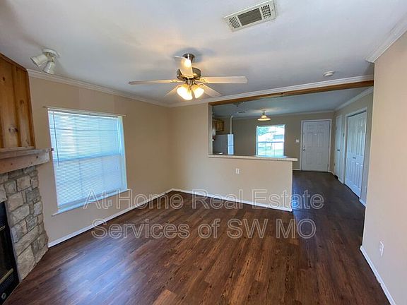 3rd image of 501 W Warren Ave #A