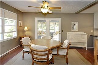 5th image of 9132 Greystone Rd