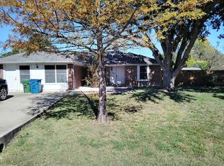 334 Branson Rd, Roanoke, TX 76262