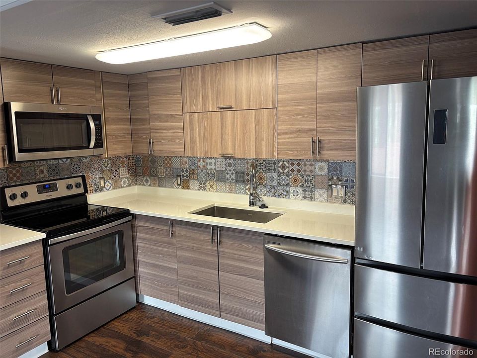 1st image of 9995 E Harvard Avenue Bldg R #282